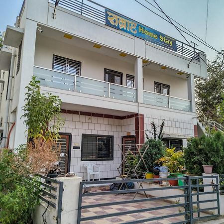 Samrat Homestay Garudeshwar Exteriér fotografie