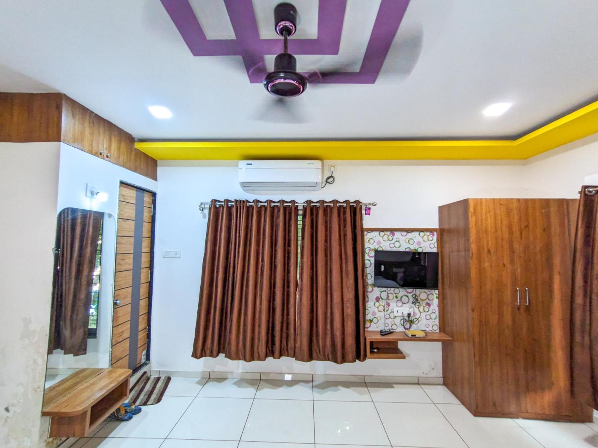 Samrat Homestay Garudeshwar Exteriér fotografie