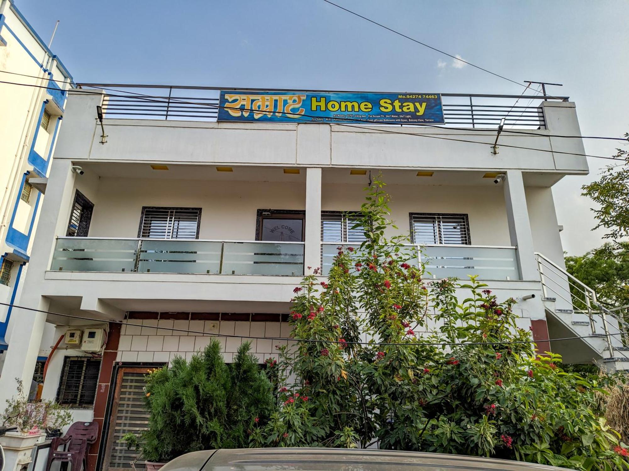 Samrat Homestay Garudeshwar Exteriér fotografie
